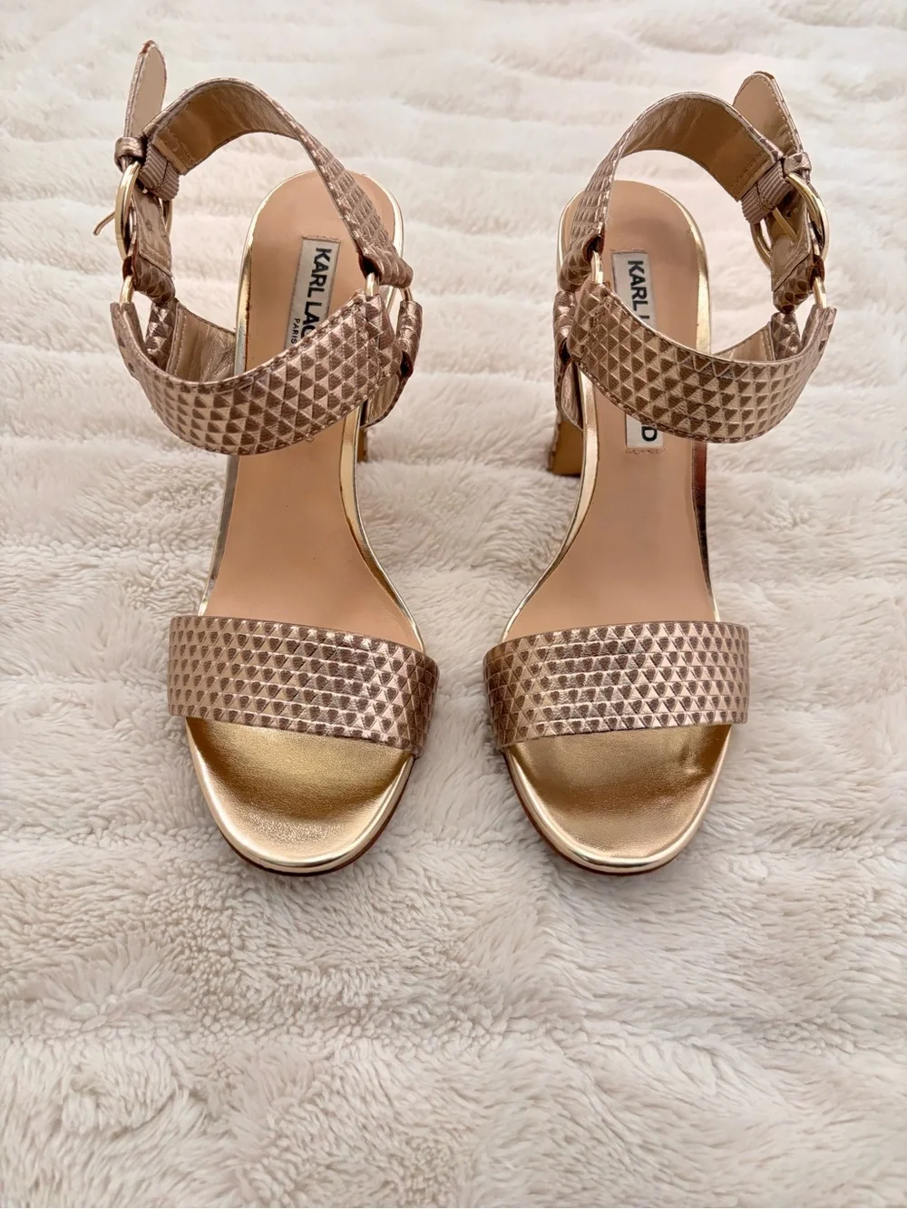 Karl Lagerfeld Paris Gold Textured Block Heel Sandals Size 7